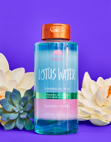 Lotus Water Foaming Gel Wash