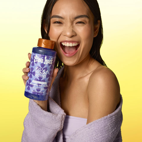 Violet Victory Foaming Gel Wash